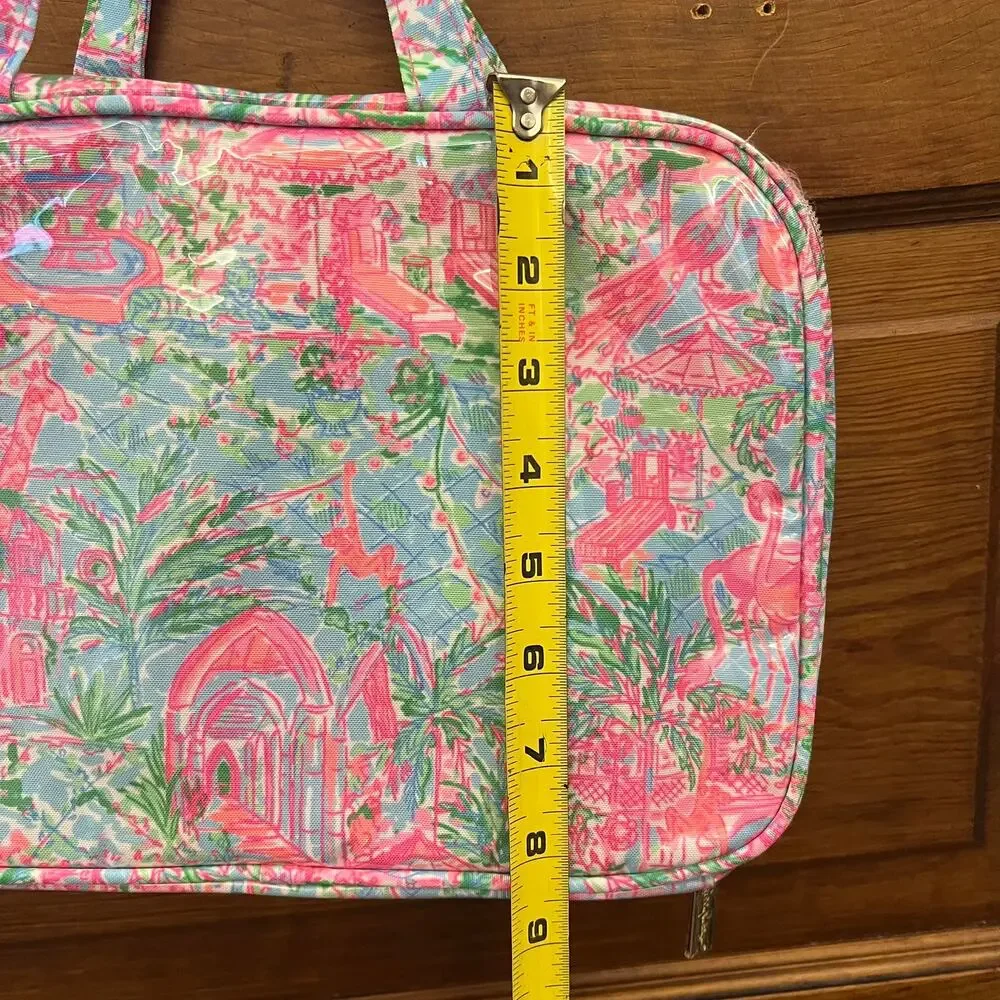 Lilly Pulitzer Cosmetic Case Travel Make up Bag NWOT's Pink Floral